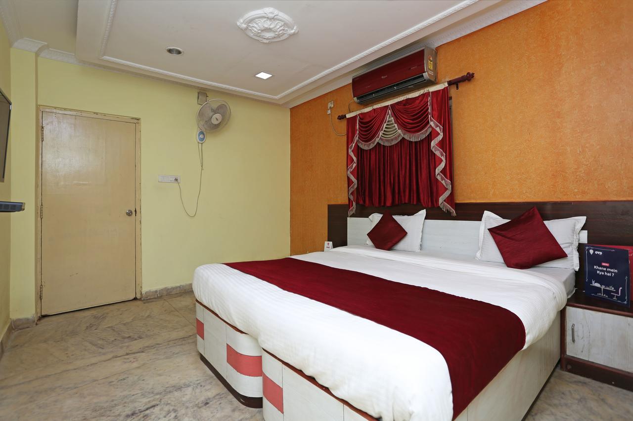Oyo 4526 Jaydev Vihar Hotell Bhubaneswar Exteriör bild