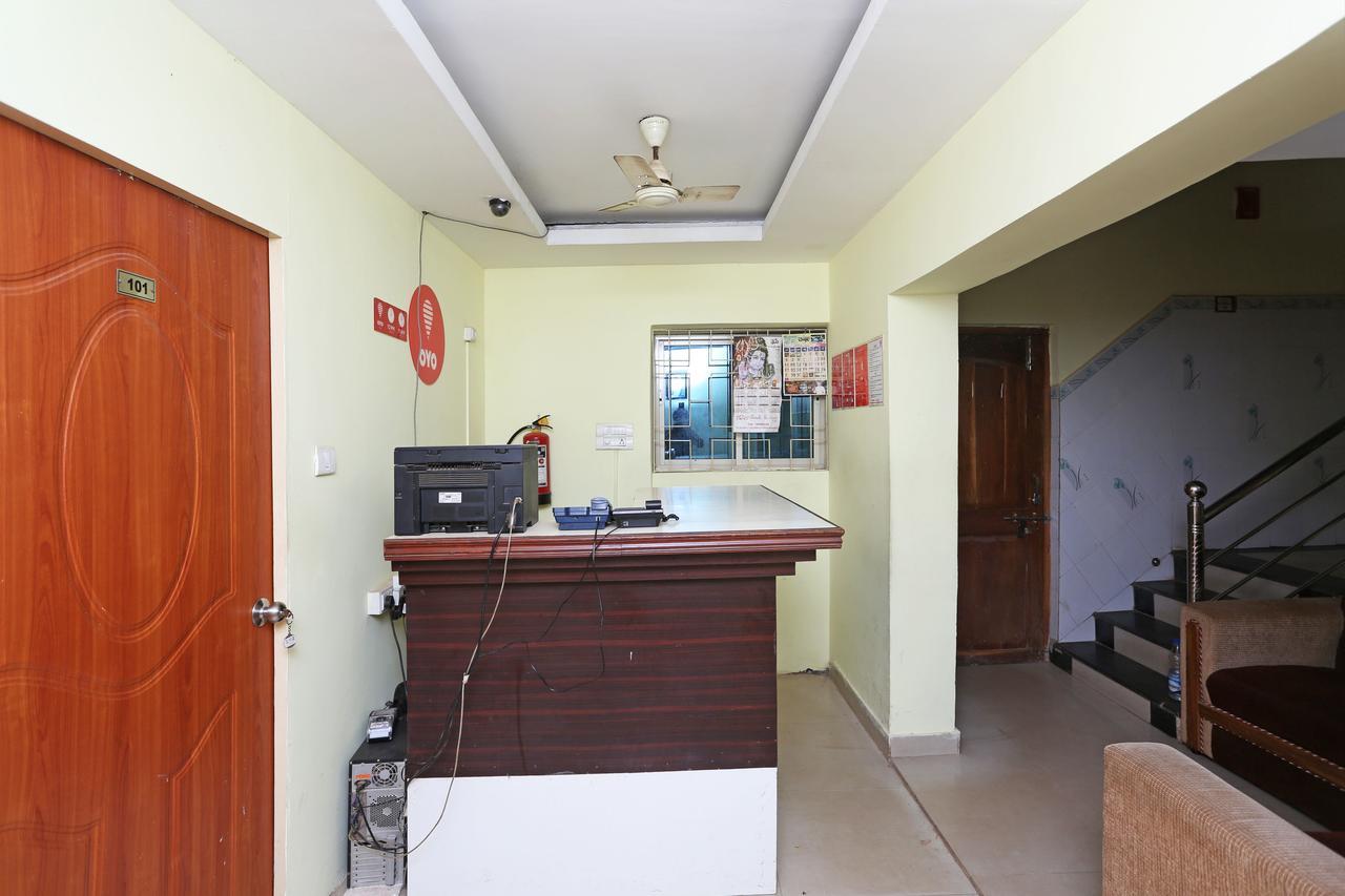Oyo 4526 Jaydev Vihar Hotell Bhubaneswar Exteriör bild