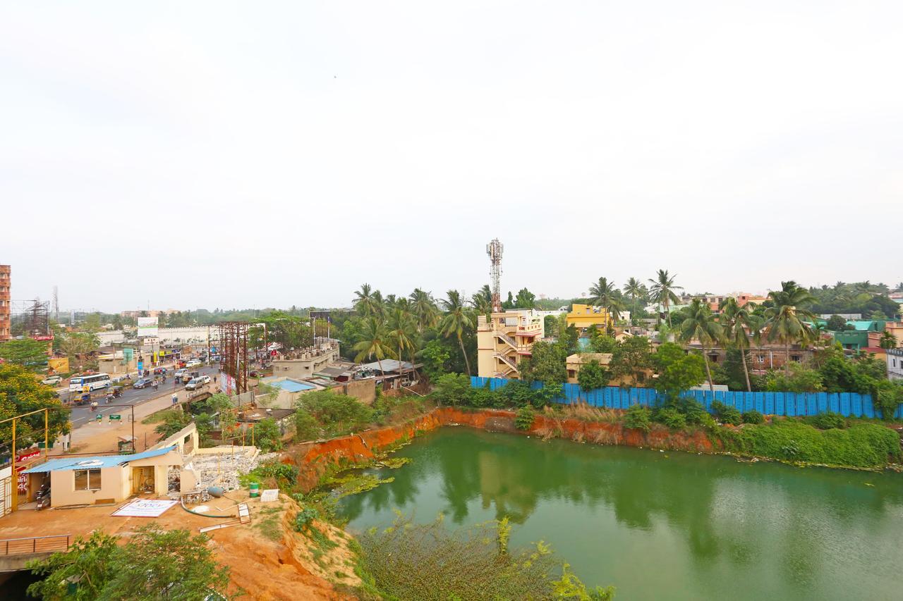Oyo 4526 Jaydev Vihar Hotell Bhubaneswar Exteriör bild